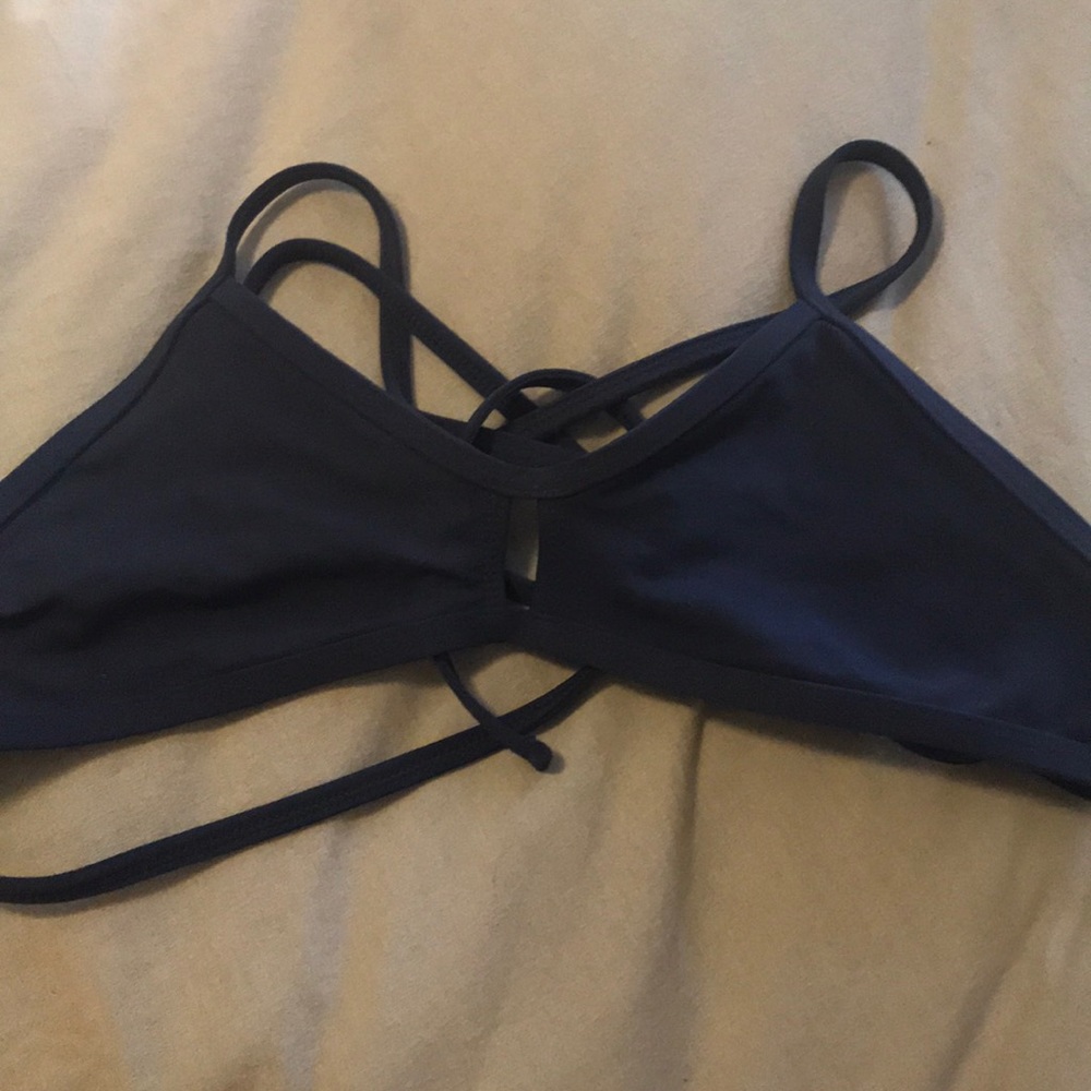 Medium navy blue jolyn top